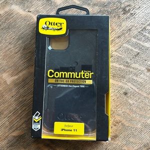 iPhone 11 Commuter OtterBox